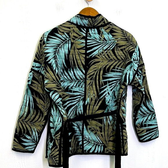 H&M - Tropical Black & Green Quilted Tie Waist Open Long Sleeve Cardigan Size 6 - Picture 9 of 10